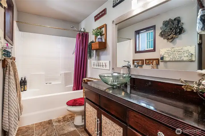 FULL Primary bathroom