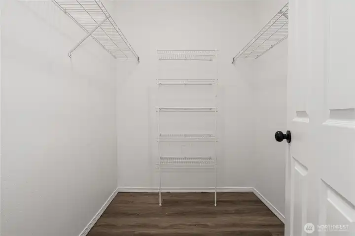 Walk in Closet!