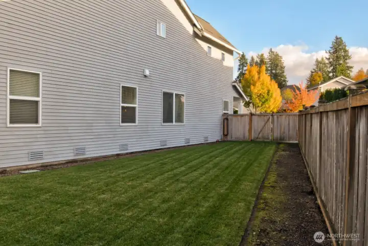 Plenty of space for all the kids or dogs