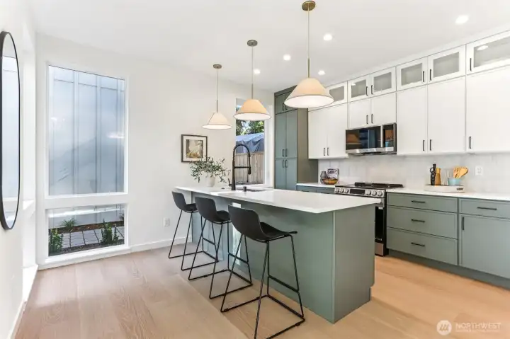 Large Island with Quartz counters