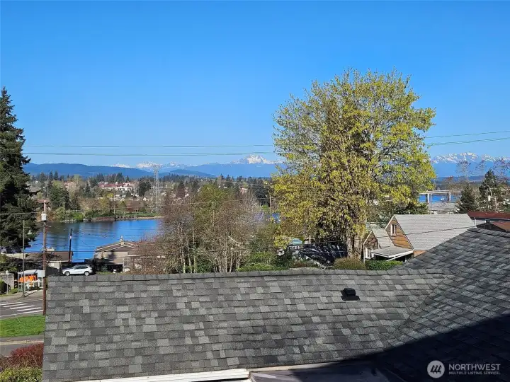 Sweeping views of the water and Olympics from upstairs!