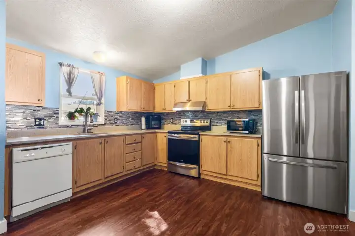 Kitchen w/Corian Countertops