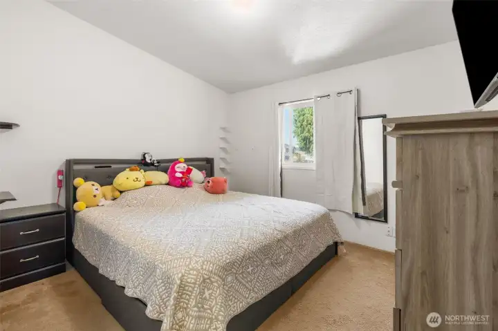 2nd Bedroom