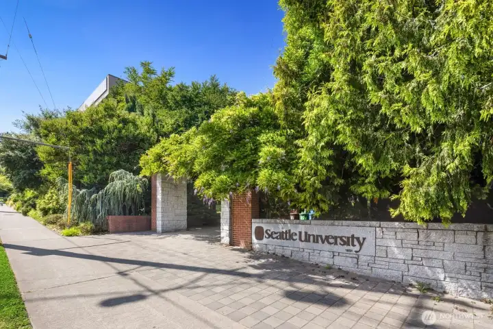 Morning walks, beautiful green spaces, and the energy of Seattle University are just moments from your front door.