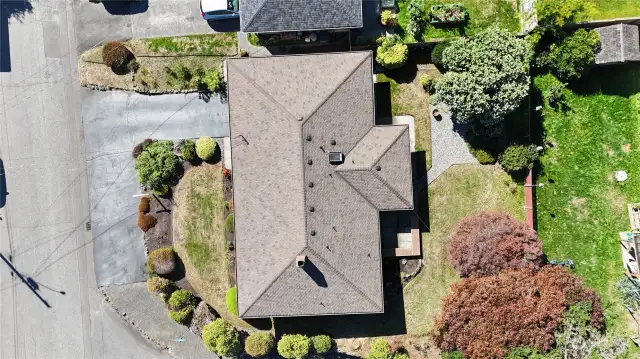 Looking down on the newer presidential comp roof.