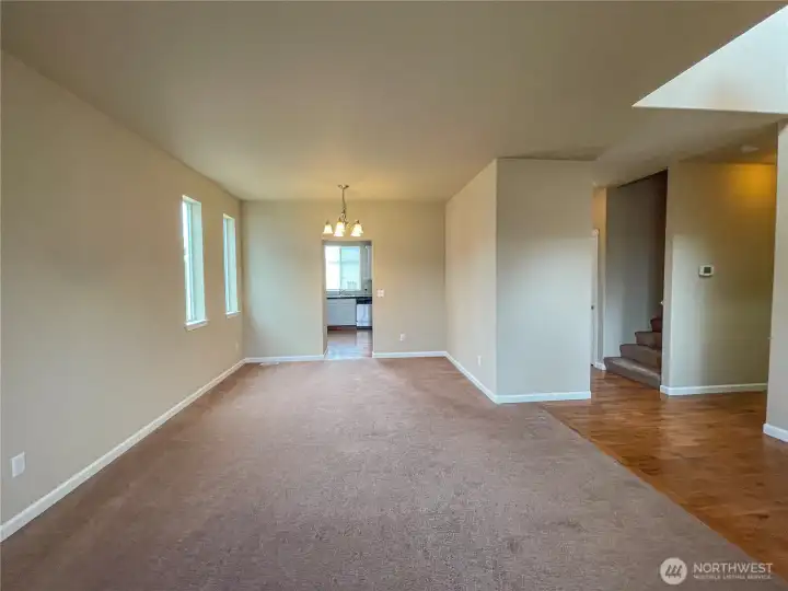 Living / Dining Area