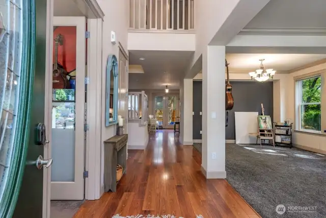 Foyer - Open to formal living room, Dining room and Office