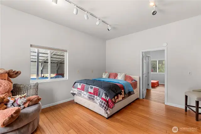 Detached garage bonus sleeping area