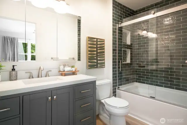 Ensuite bathroom in the primary bedroom.