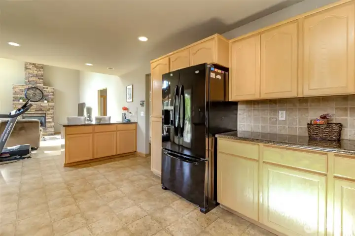 This angle from the kitchen shows the small breakfast bar.
