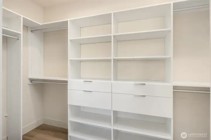 *photos are of 813, which features a reverse floor plan