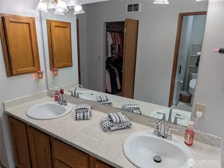 Refreshed tile surfaces in primary bathroom, more neutral and beautiful! Refreshed tile surfaces in primary bathroom, more neutral and beautiful!