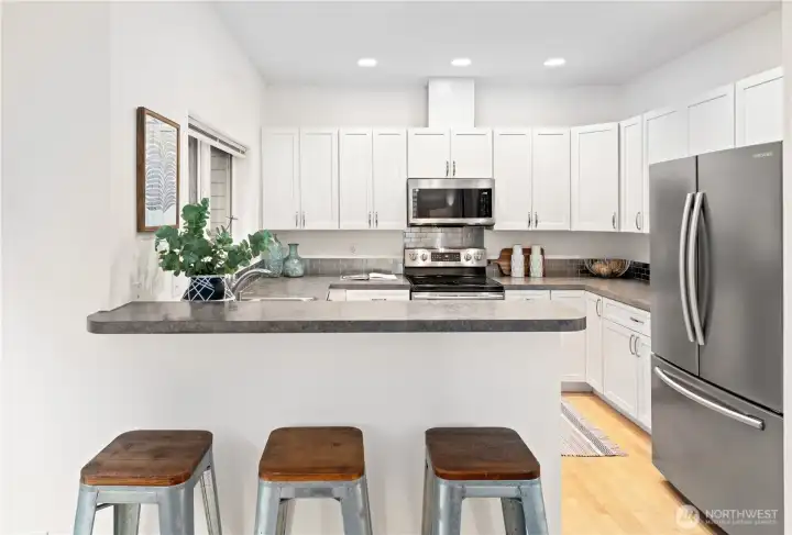 Informal breakfast bar.