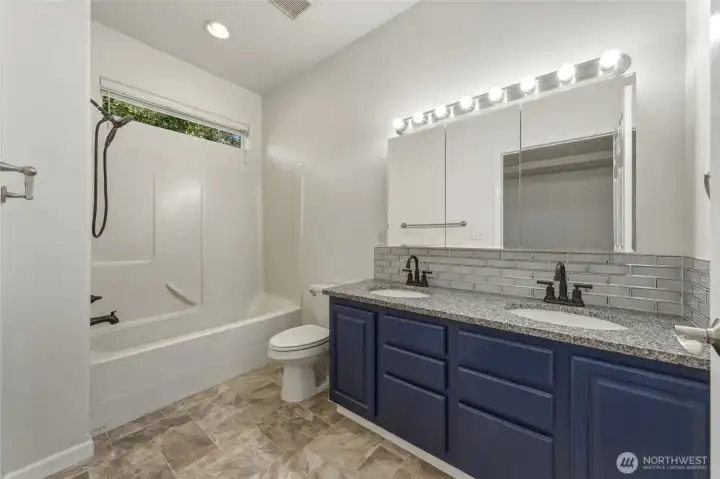 Primary Ensuite Bathroom