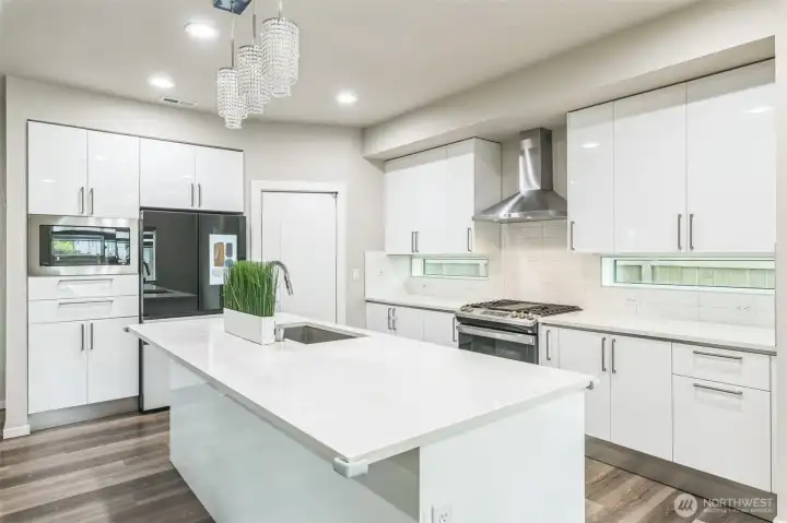 Kitchen 4