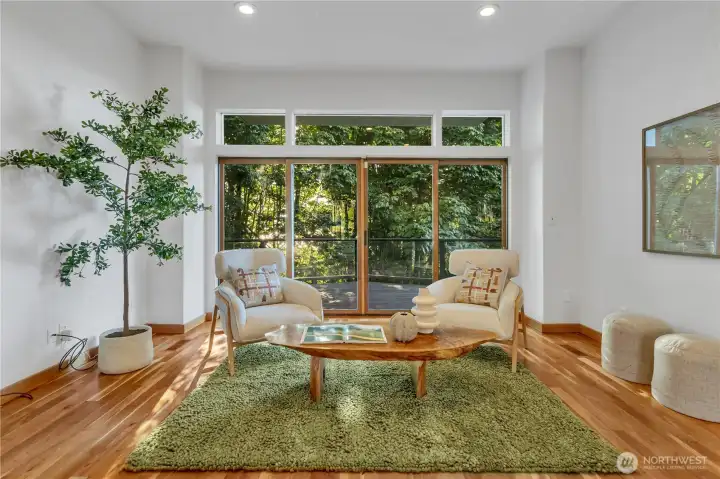 Sitting or Entertaining Space Sitting or Entertaining Space