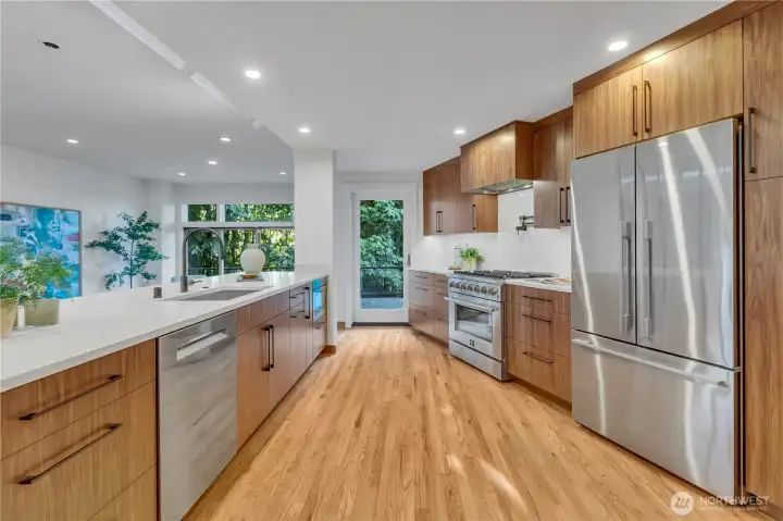 Newly Remodeled Kitchen Newly Remodeled Kitchen