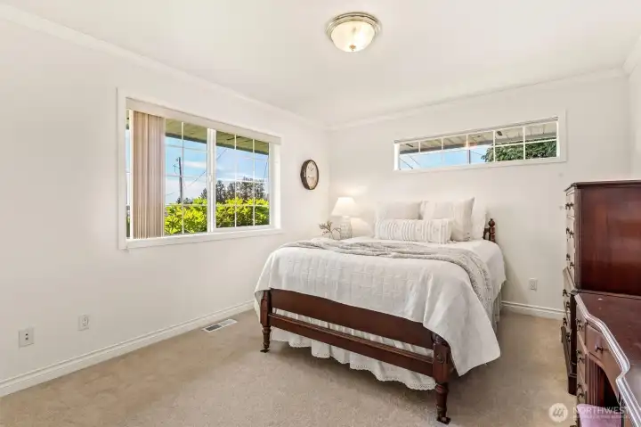 Second bedroom