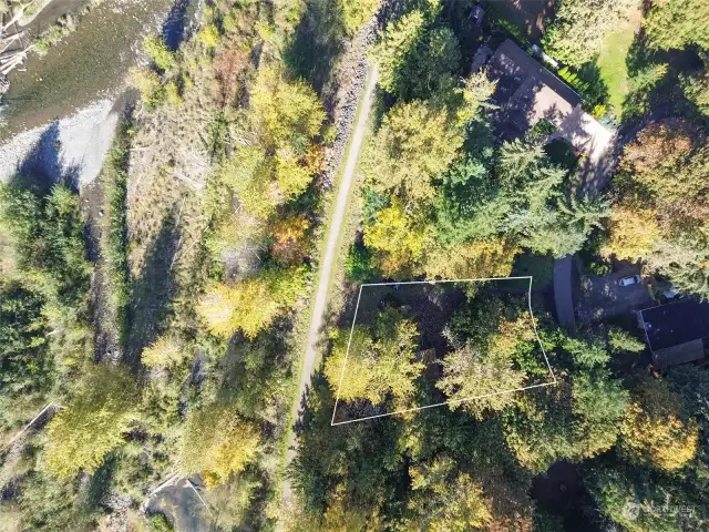 Approximate Lot Lines