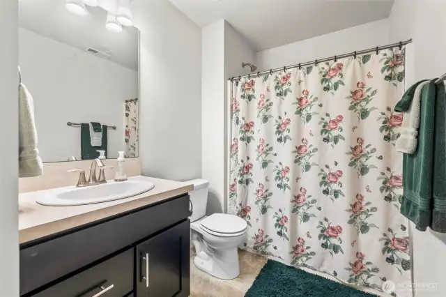 Upstairs full bath