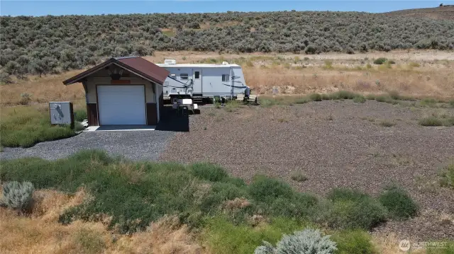 10 X 20 well house and 400 amp service!