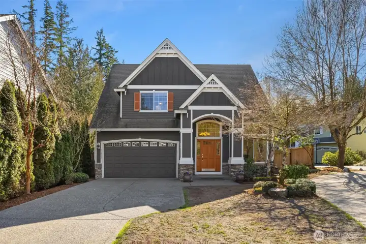 Nestled in a private cul-de-sac, this Norris Home Craftsman welcomes you with a long, flat driveway and the confidence of all new major systems including a heat pump, furnace, and water heater (all 2025), plus a new roof (2026) with transferable warranty.