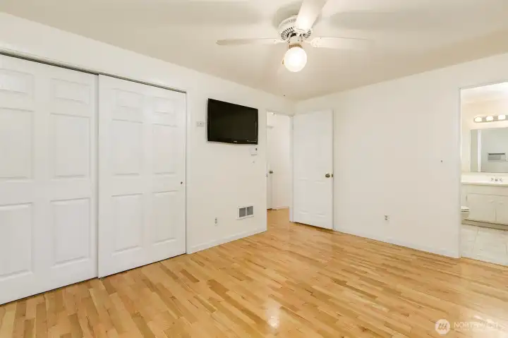 Primary bedroom