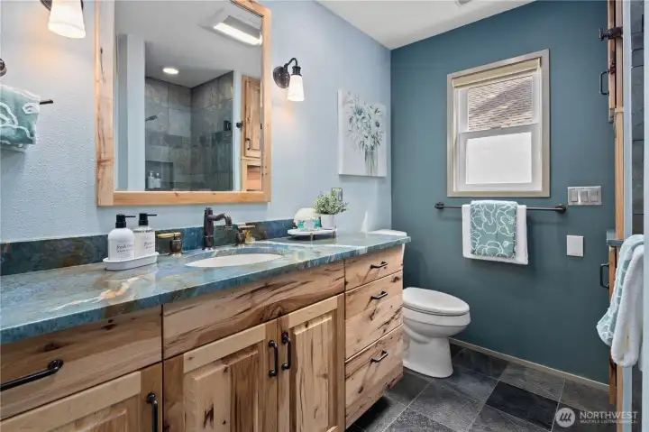 Hall Bath Hall Bath