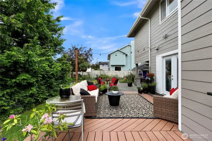 Beautifully done deck