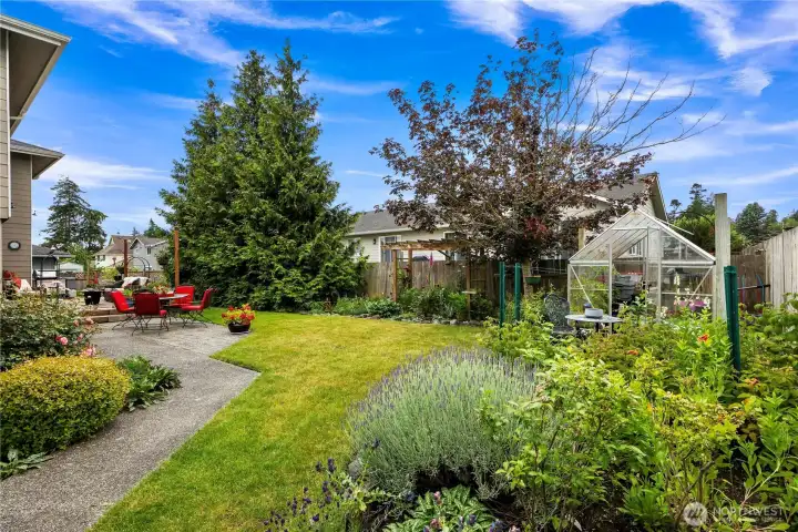 This yard has a bit of everything needed to enjoy it