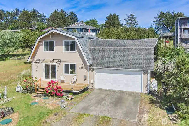 A spacious 2-car garage and room to make it your own—this Surfside hidden gem is full of potential.