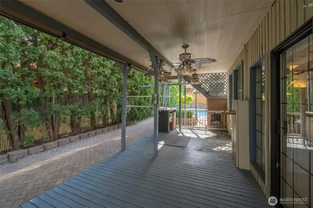 Covered Deck and walk to pool
