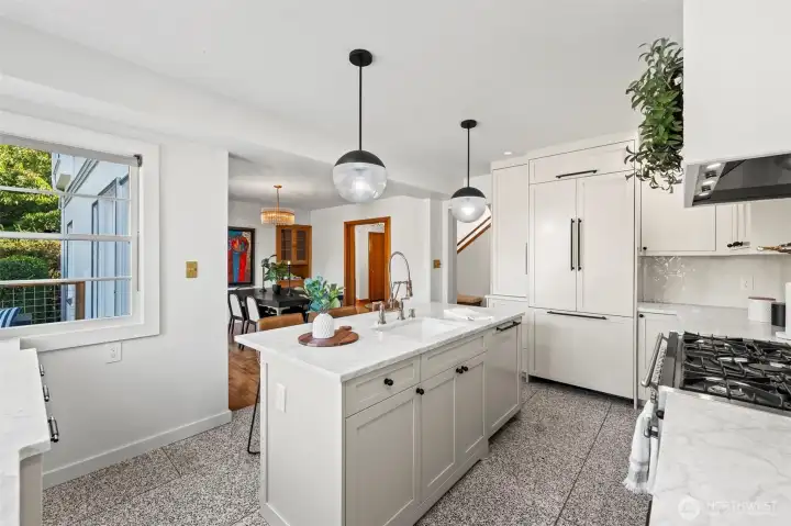 Fully remodeled custom kitchen