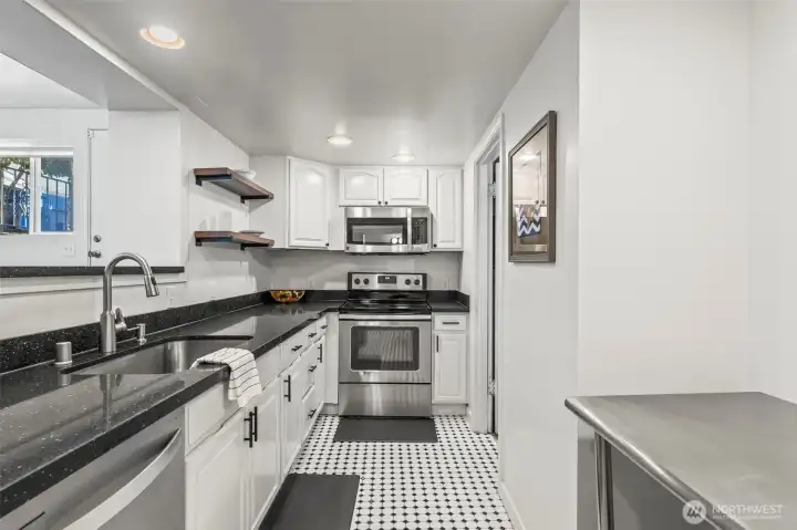 Studio Apartment with Full kitchen, Large Closet, 3/4 bath and private entrance.