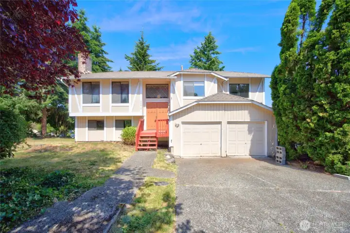 26415 Carnaby Way KENT, WA. 98032 Check it out today!