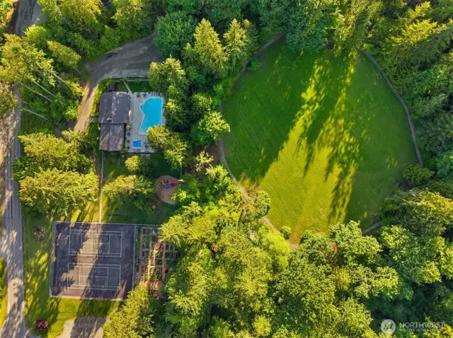 *Mirrormont Country Club - Membership is Completely Optional