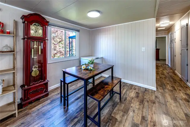 Nice size dining area.