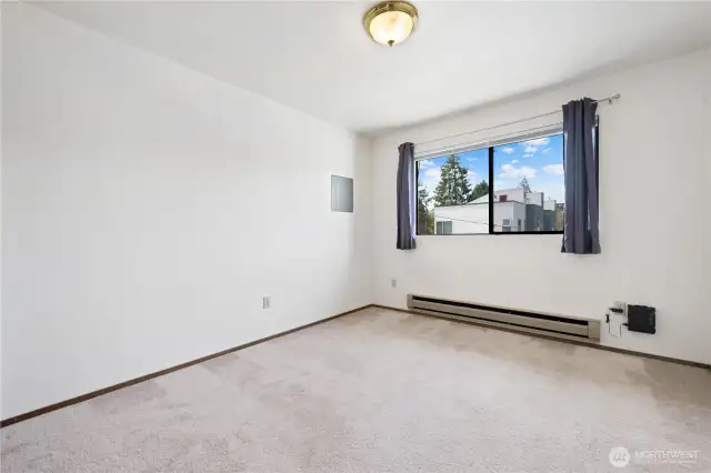 5219-B - 1 of 2 bedrooms.