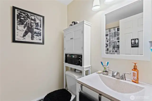 5221 - Full bathroom