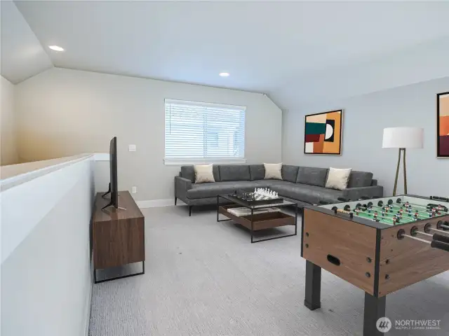 Upper floor loft Space
