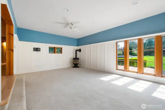 A full view of the living room.