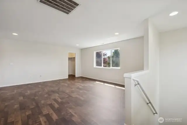 Large loft area for media, family room, office or add an additional bedroom