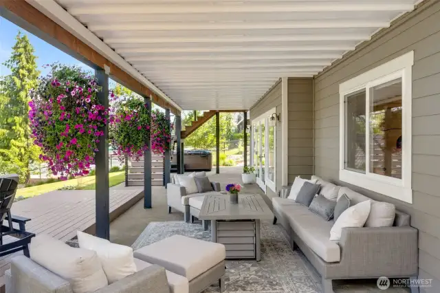 Covered patio!