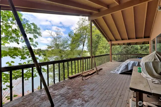 Covered deck