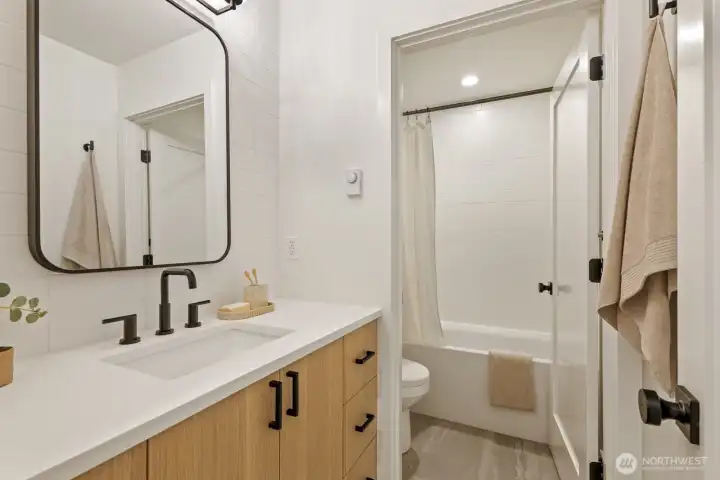 Luxe bath for guests