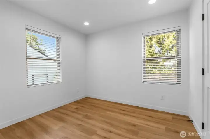Additional bedroom.