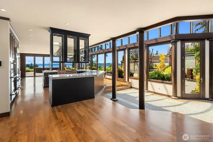 Solid hickory floors - all just resurfaced