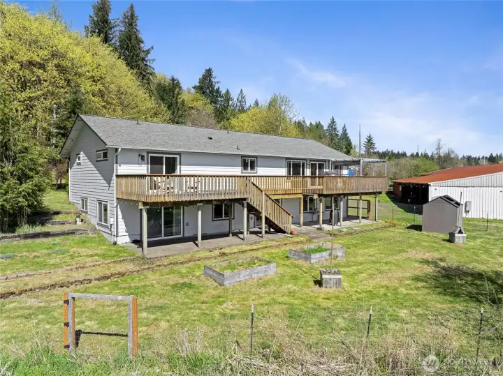 Both levels of the home look upon an expansive pasture and territorial views.