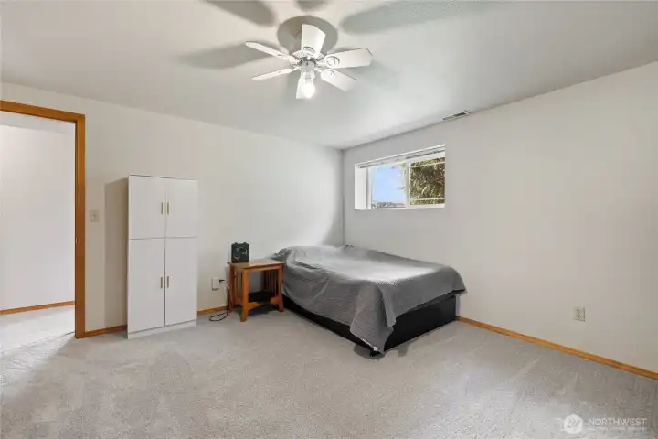 Another downstairs bonus room.