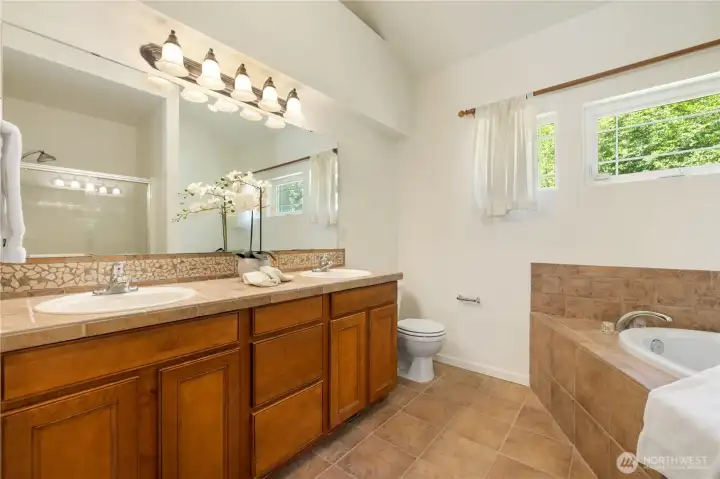 5 Piece Primary Bathroom 5 Piece Primary Bathroom